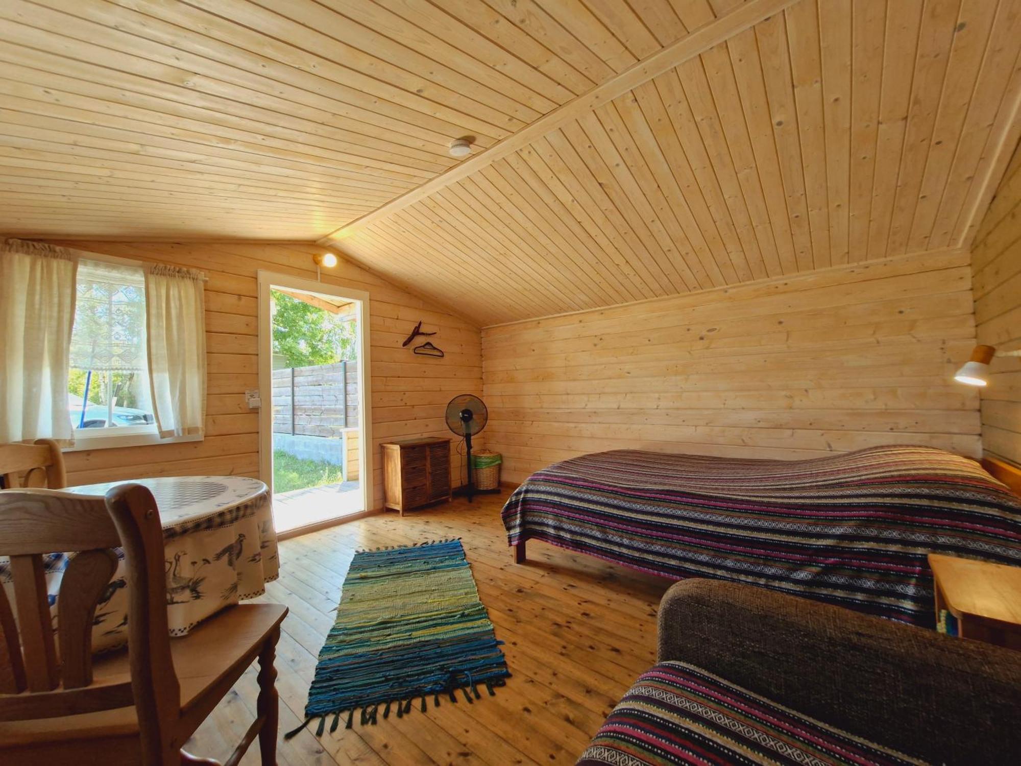Piibelehe Guest Accommodation Kuressaare Exterior foto