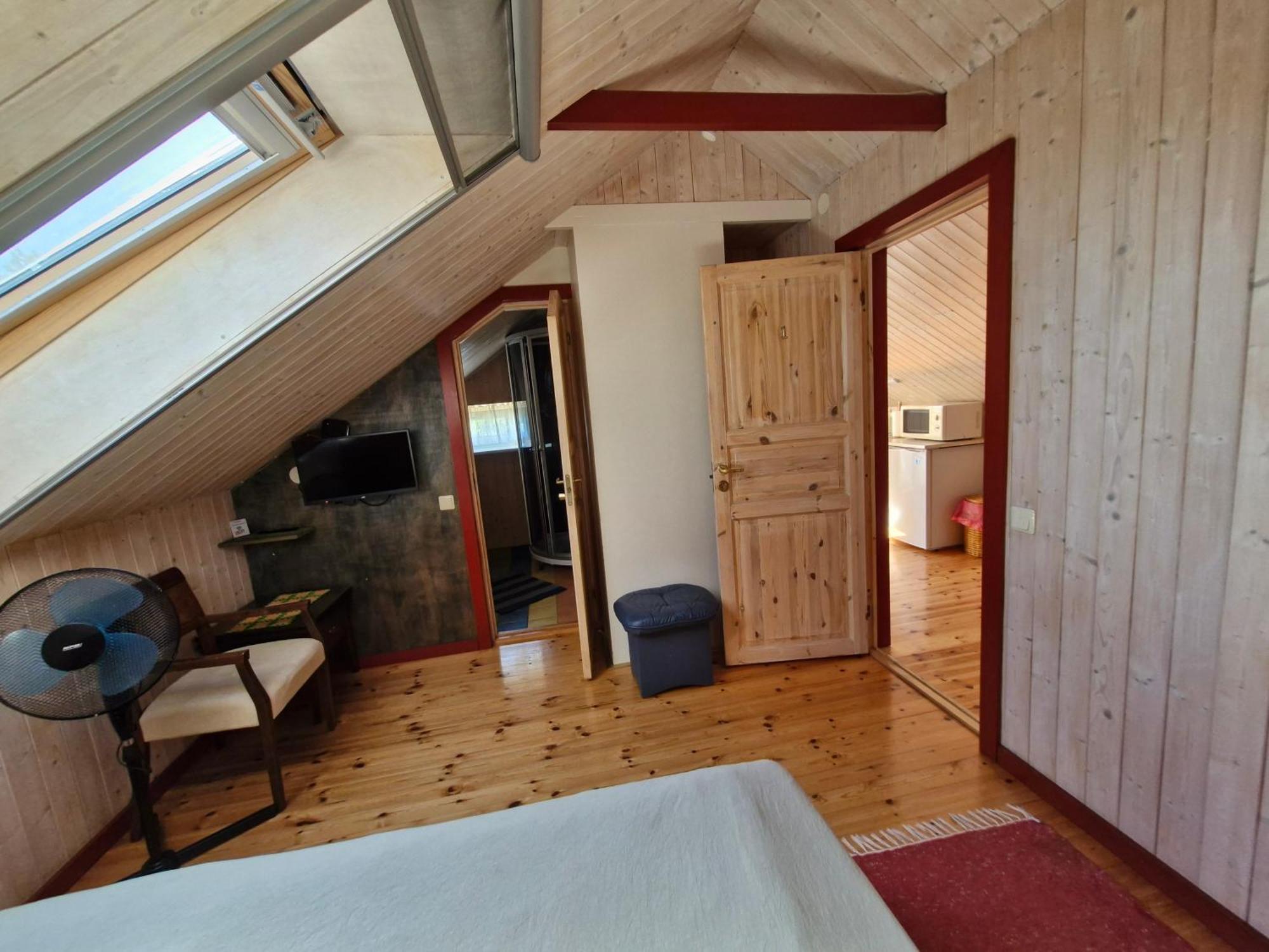 Piibelehe Guest Accommodation Kuressaare Exterior foto